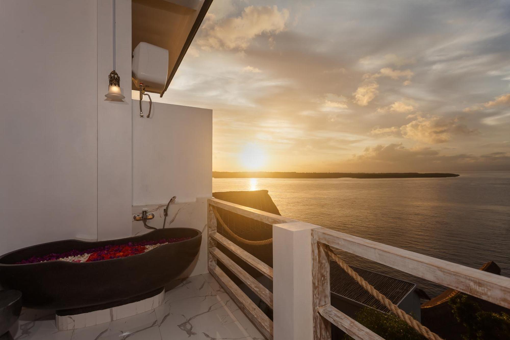 Samuh Sunset Nusa Penida By Pramana Villas Toyapakeh Luaran gambar